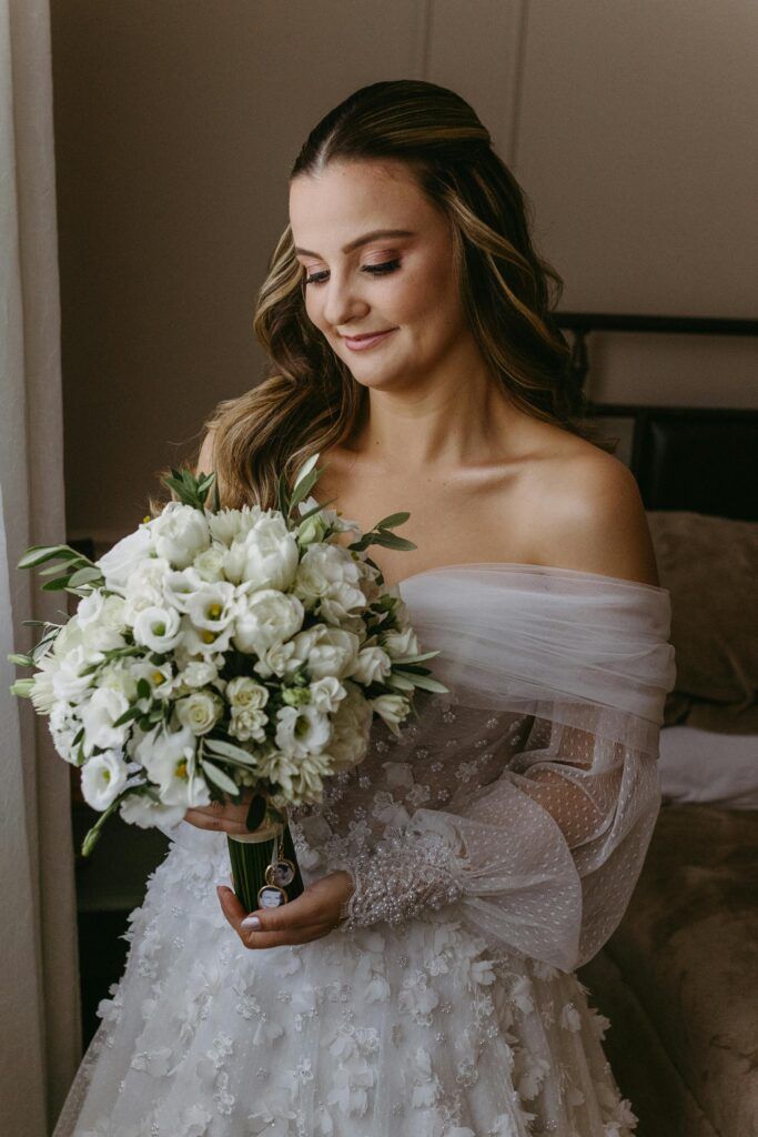Vegas Vows Renewal: Celebrating Love With A Las Vegas Ceremony